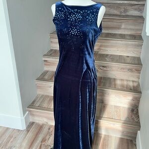 Vintage Navy Blue Velvet Dress